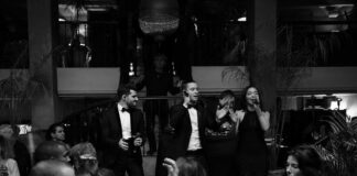 Au Grand Café de la Poste,  en avant la musique !