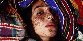 La première et très originale exposition du duo Artsimous