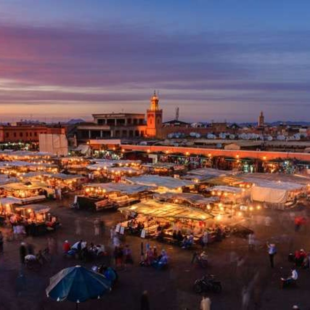 Halte aux arnaques sur la place Jemaa El Fna à Marrakech