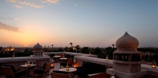 Nomad Bar : le rooftop enchanteur du Palais Namaskar
