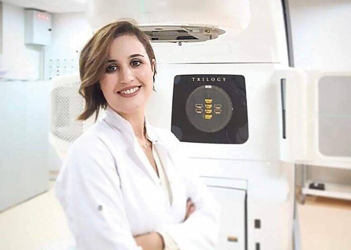 Dr. Sarra Bensallam