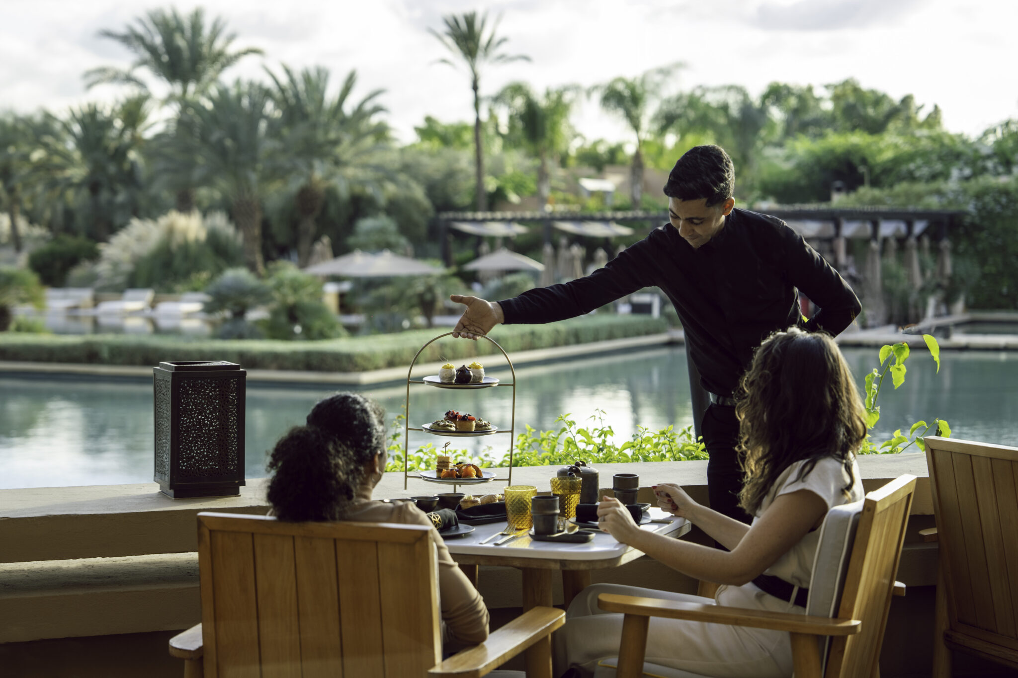 Mandarin Oriental : L’Art du Tea Time au cœur d’un jardin secret à Marrakech