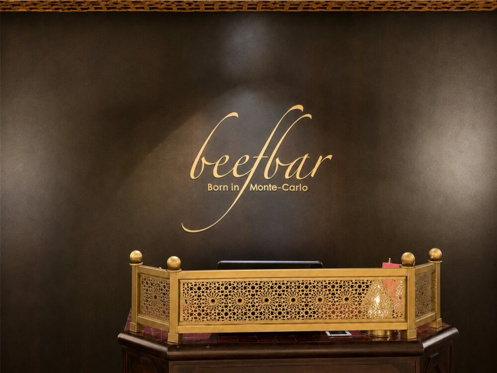 Entrée de Beefbar Marrakech à l'Hôtel & Ryads Barrière Le Naoura